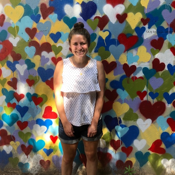 Meet your Posher, Cassie - Picture 6 of 6